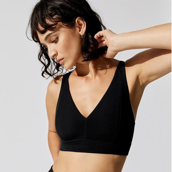 Year of Ours Other - Year of Ours V Studio Bra